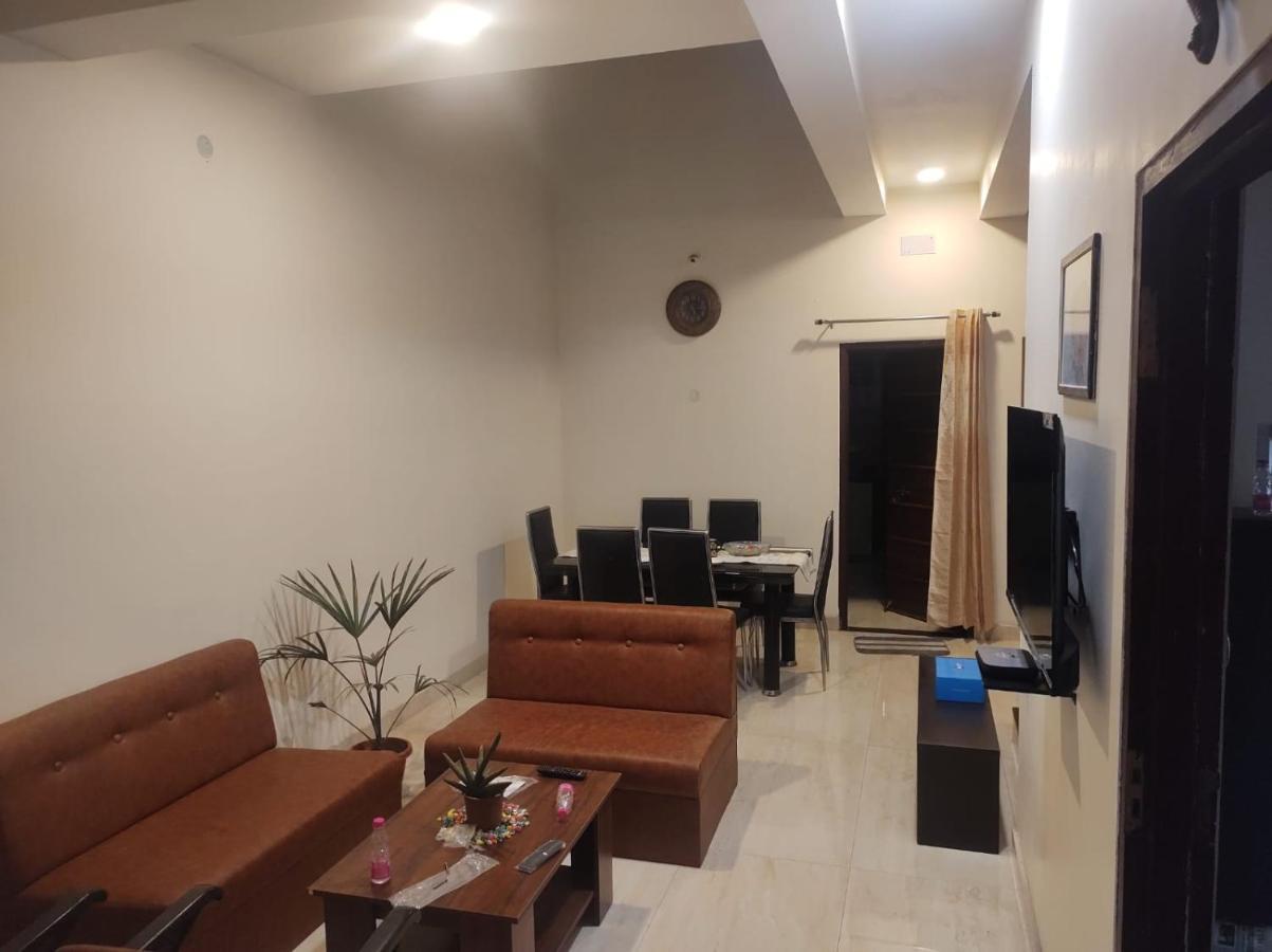 Samadhan Home Stay Jabalpur Exterior photo